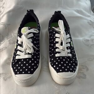 Cariuma Black and White Polka Dot Sneakers